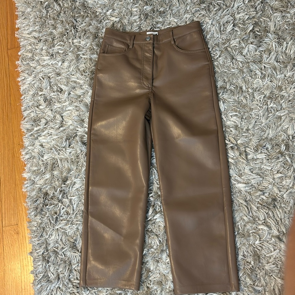 Wilfred, Aritzia cropped leather pant